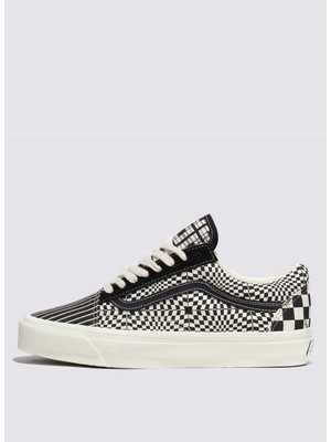 Vans VN000XCGBLK1 Oval Logo Loose Ss Tee Siyah Yuvarlak Yaka Normal Desenli Erkek T-Shirt