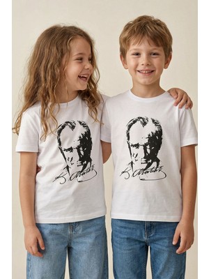 Zuzunga Atatürk Baskılı Beyaz Renk T-Shirt