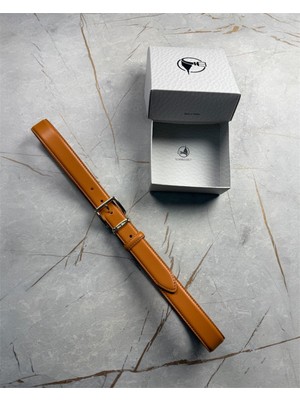 İstanbul Belt Klasik Deri Kadın Kemer – 3 cm – Parlak Altın Ton Tokalı – Dayanıklı, Şık & Gerçek Deriden Kemer