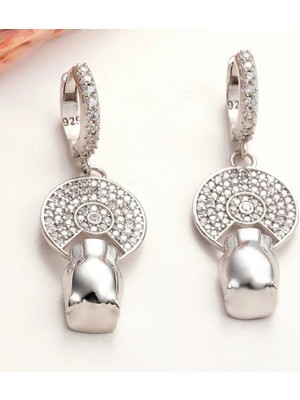 Inure Jewelry ​Gümüş Sallantılı Kaplan Figürlü Kadın Küpe