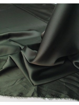 Kumaş Parça Koyu Yeşil Renkte Ince Mat Saten Kumaş 145X285CM