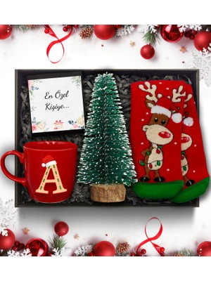 As Gift Yılbaşı Temalı Kişiye Özel Kırmızı Kupa & Mini Çam Ağacı  & Yılbaşı Temalı Çorap Hediye Seti