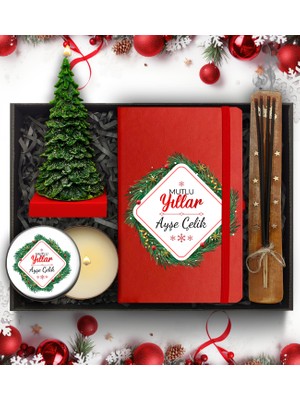 As Gift Yılbaşı Temalı Kişiye Özel Kırmızı Defter & Mini Çam Ağacı Mum & Çubuk Tütsü & Beyaz Metal Kutulu Mum Hediye Seti