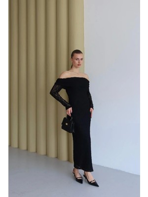 Fehu Bloom Siyah Kayık Yaka Güpür Desenli Elbise