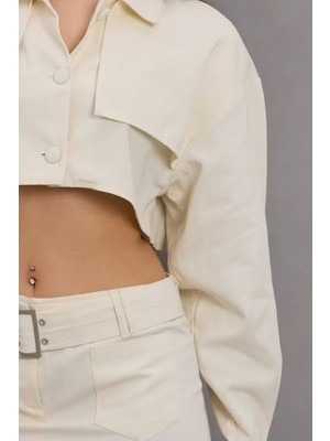 Fehu Bloom Düğme Detay Bej Crop Ceket Kemer Detay Mini Etek Takım