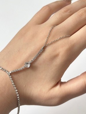 Filiya Minimal Yıldız Detaylı Şahmeran Bileklik