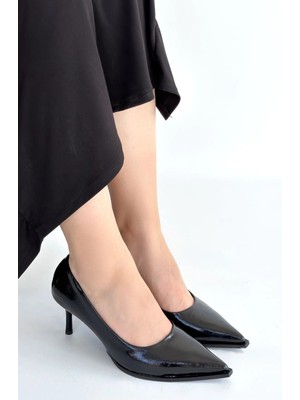 OEY Fashions Gute Parlak Siyah Cilt Topuklu Ayakkabı