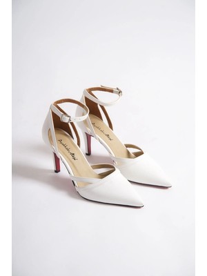 Ayakkabı Ateşi Beyaz Cilt Kadın Ince Topuklu Ayakkabı Stiletto Jamila