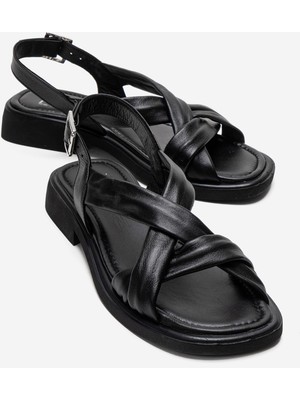 Luvi Frand Siyah Hakiki Deri Çapraz Bantlı Kadın Sandalet