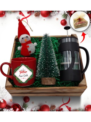 As Gift Kasa Içerisinde Kişiye Özel Kırmızı Kupa & French Press & Çam Ağacı& Kardan Adam Hediye Seti