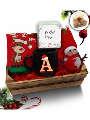 As Gift Kasa Içerisinde Kardan Adam & Kişiye Özel Siyah Kupa & Yılbaşı Çorabı Hediye Seti