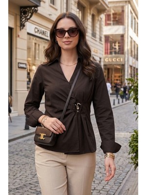 Lela % 100 Pamuk Slim Fit Toka Detaylı Uzun Kollu Gömlek Bayan Gömlek 6778317