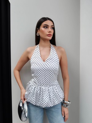 Esra Helvacı Puantiyeli Boyun Bağlamalı Fırfırlı Bluz