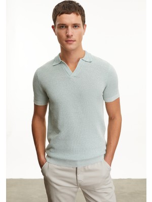 Dokulu Polo Yaka Kısa Kollu Triko