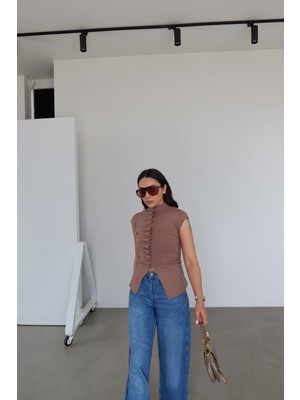 Özge Özgenç Büzgülü Kolsuz Triko