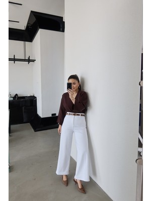 Özge Özgenç Geniş Paça Kemerli Jean
