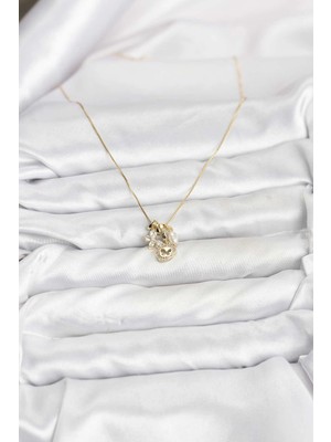 Gold Renk Pirinç Minimal Kelebek Charmlı Kadın Kolye