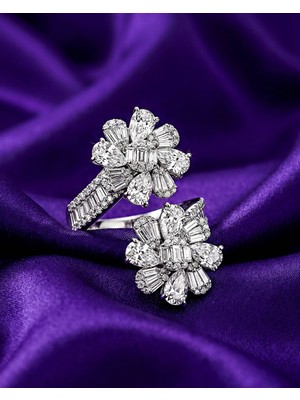 Leifa Jewelry Swarovski Taşlı 925 Ayar Gümüş Çiçek Form Tasarım Yüzük