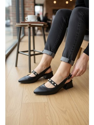 Enoch Kadın Sivri Burun Inci Detaylı Alçak Kalın Topuklu Arkası Açık Ayakkabı