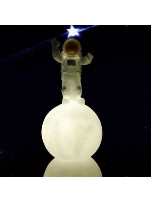 Astronot Şekilli Gece ve Masa Lambası