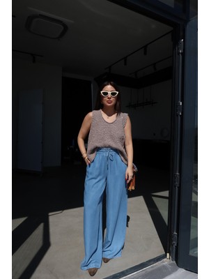 Özge Özgenç Beli Lastikli Rahat Kalıp Denim Pantolon