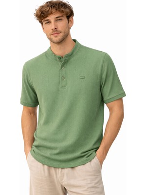 İnce Moda Giyim Erkek Hakim Yaka Düğmeli Basic Tişört – Dokulu Kumaş, Modern Kesim (Mavi / Yeşil / Beyaz)