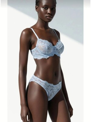 Freya Kadın Balenli Dantel Detaylı Iç Çamaşırı Takımı