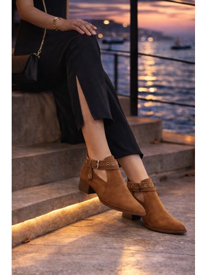 Defne Shoes Vera Kadın Süet Ayakkabı Tokalı Bilekten Bantlı Arkadan Fermuarlı Günlük Rahat Kısa Topuklu Bot