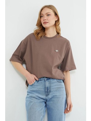 FullaModa Metal Aksesuarlı Bisiklet Yaka Salaş Tişört