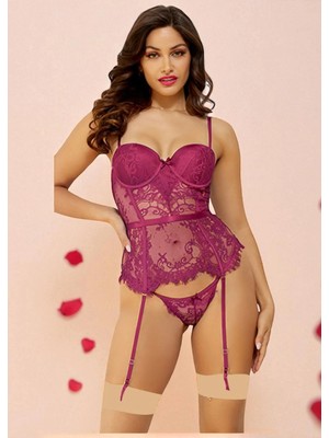 New Dreams Modern Dantel ve Tül Detaylı İç Çamaşırı Seti, Ayarlanabilir Askılı, File Çorap Takımı