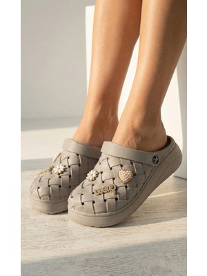 Calx Kadın Bahçe Plaj Hemşire Terliği - Hasır Görünümlü, Aksesuarlı, Hafif ve Kaymaz Yazlık Model