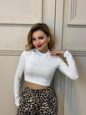 Fehu Bloom Bisiklet Yaka Uzun Kol Crop Beyaz