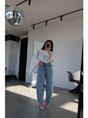 Özge Özgenç Taş Işlemeli Balon Fit Jean