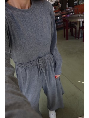 Özge Özgenç Bisiklet Yaka Uzun Kollu Bluz