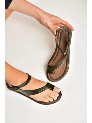 Fox Shoes U390903603 Yeşil Hakiki Deri Kadın Sandalet