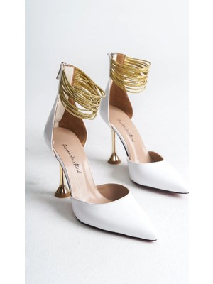 Ayakkabı Ateşi Kadın Gold Biyeli Topuklu Ayakkabı Beyaz Rugan Nicera