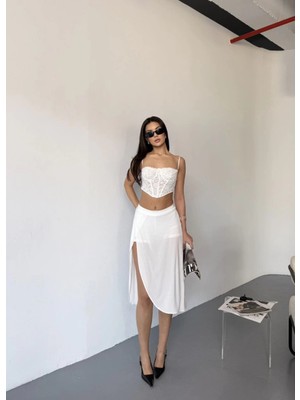 Velmora Fashion Çepli Şortlu Yırtmaçlı etek - Beyaz -