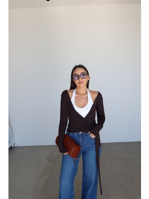 Özge Özgenç Kruvaze Yaka Bağlamalı Bluz
