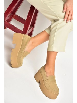Fox Shoes Y272972502 Bej Süet Kalın Tabanlı Günlük Kadın Ayakkabı