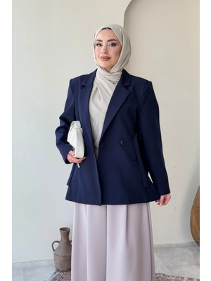 Tesettür Diyarı Kayle Kuşaklı Blazer Tesettür Ceket- Lacivert Standart (36-42 Beden Uyumlu)