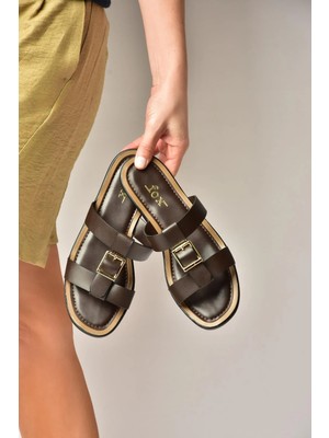 Fox Shoes Y973447209 Kahverengi Toka Detaylı Kadın Terlik