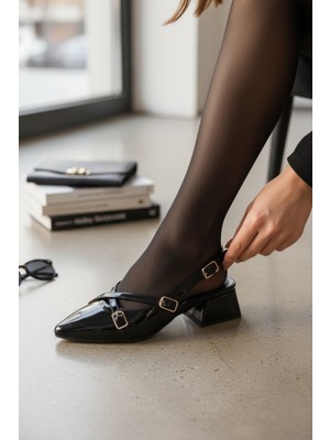 Enoch Kadın Sivri Burun Iki Tokalı Alçak Kalın Topuklu Arkası Açık Ayakkabı