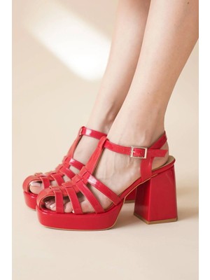 Ayakkabı Ateşi Kırmızı Rugan Gladyatör Kadın Topuklu Ayakkabı Hira
