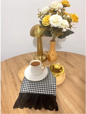 Nurgita Home Siyah Beyaz Pötikare Fırfırlı Kahve Sunum Peçetesi | Dekoratif Masa Örtüsü & Kahve Yanı Sunumluk