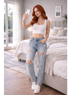 Rengamoda Kadın Yırtık Detay Mom Fit Jean Kot Pantolon