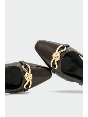 Laminta Wesley Gold Aksesuarlı Acı Kahve Kadın Düz Babet