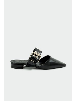 Laminta Snow Toka Detaylı Düz Siyah Kadın Terlik