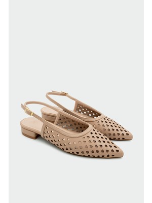 Laminta Wespa Lazer Kesim Detaylı Düz Nude Kadın Babet