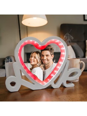 Hediye Vakti Kişiye Özel Fotoğraflı Love Yazılı Sihirli Ayna - LED Işıklı Kalp Makyaj Aynası ve Çerçeve