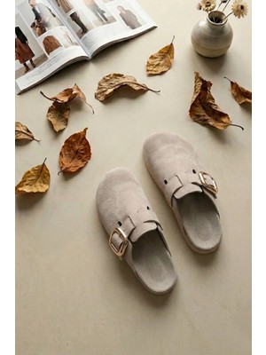 Ayakkabı Fuarı Elit ZYN4000 Kadın Hakiki Deri Tokalı Sabo Terlik Bej